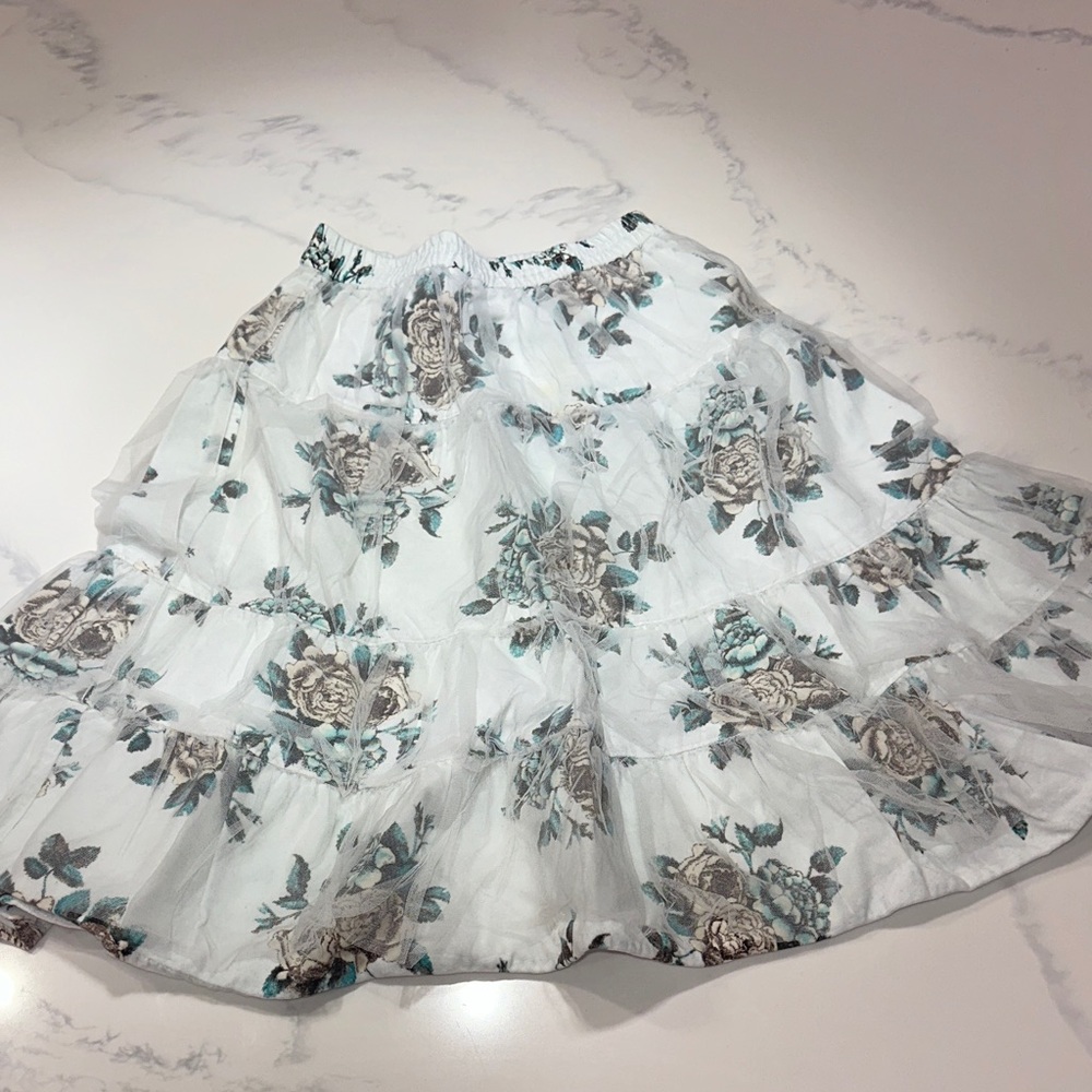 JOTTUM~SIZE 7-8 TEIRED LONG GIRLS FLORAL VELVET TULLE SKIRT